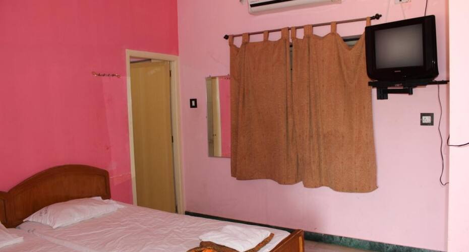Blue Coral Cottage AC, Rameswaram 5